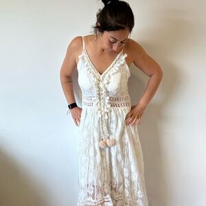Elegant White Lace Maxi Dress